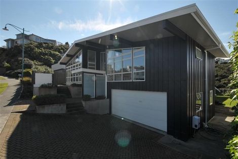 Photo of property in 26 Meadowbank Drive, Belmont, Lower Hutt, 5010