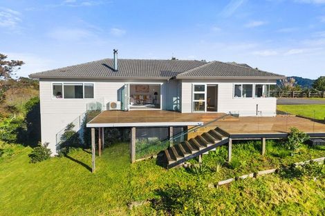 Photo of property in 233 Whitehills Road, Waitoki, Silverdale, 0994