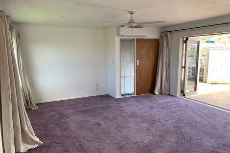 Photo of property in 17 Puketapu Road, Taradale, Napier, 4112