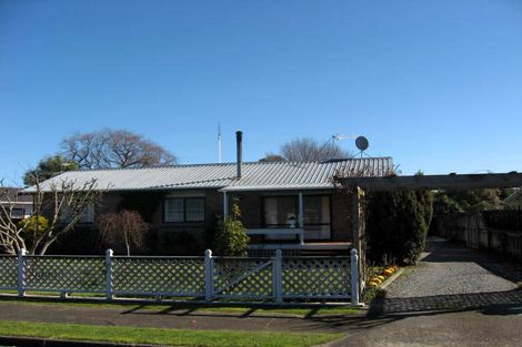 Photo of property in 12 Deller Drive, Carterton, 5713