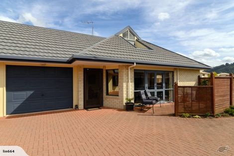 Photo of property in 3/66 Kawaha Point Road, Kawaha Point, Rotorua, 3010