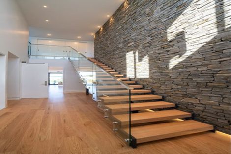 Photo of property in 33 Awatea Drive, Whitianga, 3510