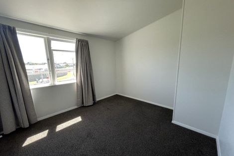 Photo of property in 8 Matipo Street, Castlecliff, Whanganui, 4501