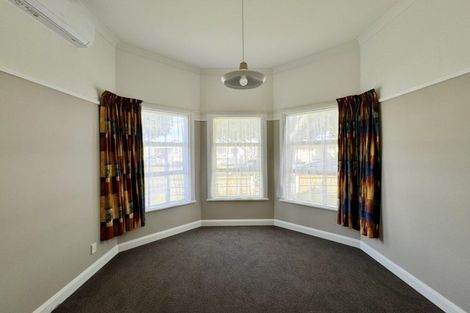 Photo of property in 16 Ada Street, Hokowhitu, Palmerston North, 4410