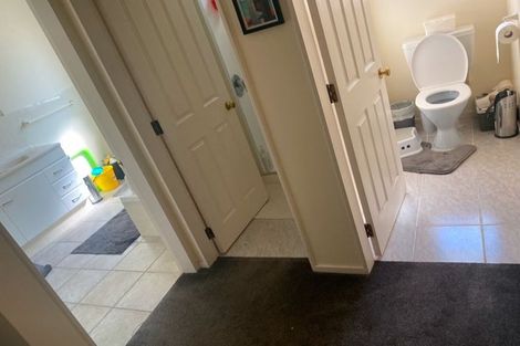 Photo of property in 12 Renata Road, Otaki, 5512