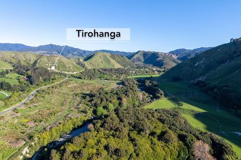 Photo of property in 213 Reikorangi Road, Waikanae, 5391