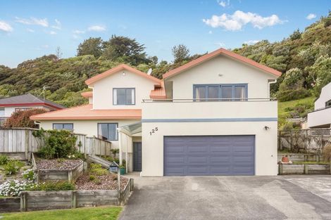 Photo of property in 125 Eskdale Road, Papakowhai, Porirua, 5024