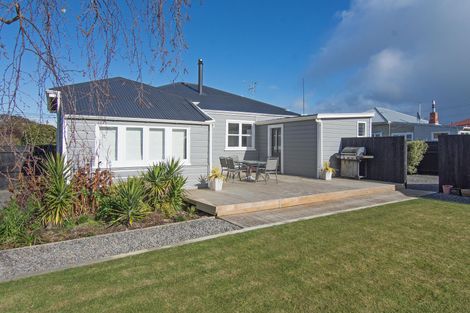 Photo of property in 12 Tararua Street, Masterton, 5810