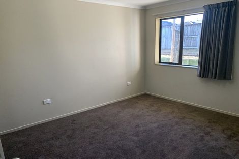 Photo of property in 100 Barrington Drive, Huntington, Hamilton, 3210