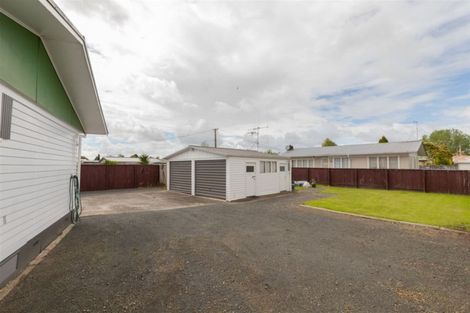 Photo of property in 32 Powells Road, Fairview Downs, Hamilton, 3214