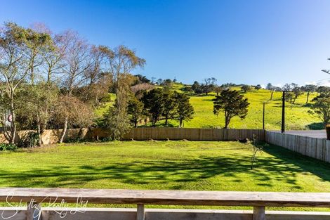 Photo of property in 17a Ash Street, Maungaturoto, 0520