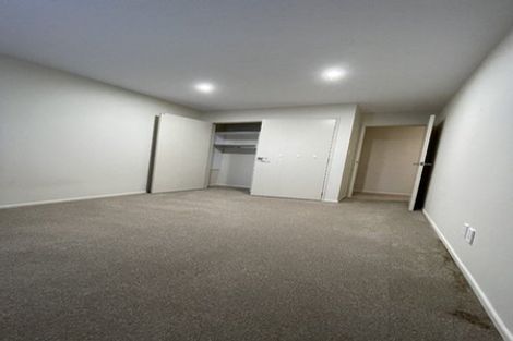 Photo of property in 3 Jammen Drive, Massey, Auckland, 0614
