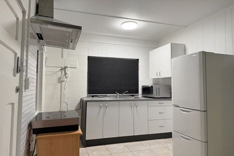 Photo of property in 69 Bentley Avenue, Glenfield, Auckland, 0629