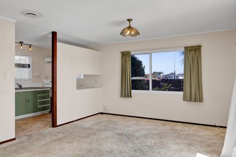 Photo of property in 198 Waihi Road, Hawera, 4610