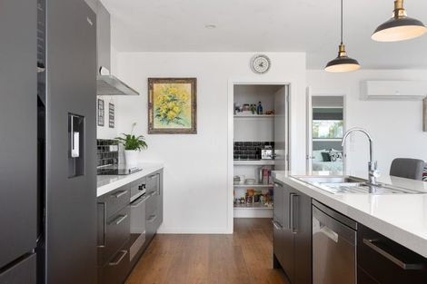 Photo of property in 19 Whincops Road, Halswell, Christchurch, 8025