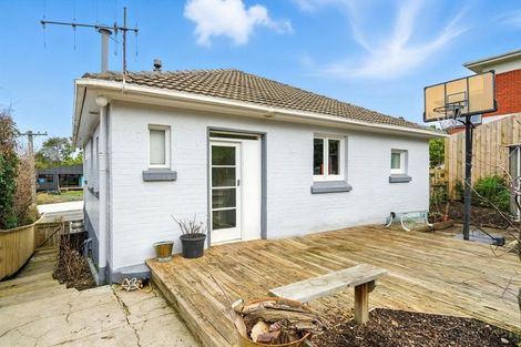 Photo of property in 283 Main South Road, Green Island, Dunedin, 9018