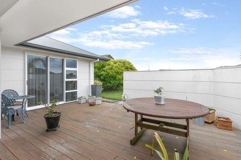 Photo of property in 3 Kapuka Street, Papamoa Beach, Papamoa, 3118