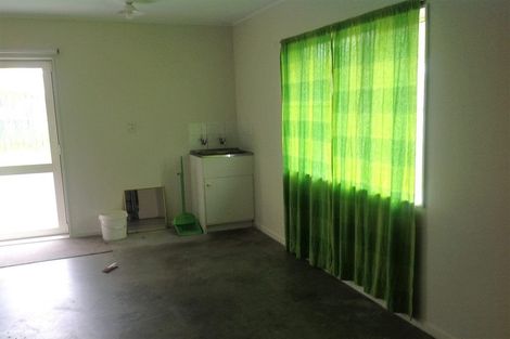 Photo of property in 8 Camberley Court, Manurewa East, Auckland, 2102