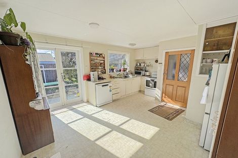 Photo of property in 59 Liverpool Street, Levin, 5510