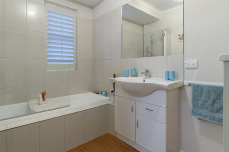 Photo of property in 9a Tirinui Crest Road, Otumoetai, Tauranga, 3110