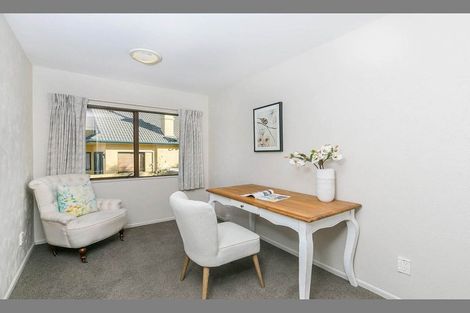 Photo of property in 3 Farr Road, West Harbour, Auckland, 0618