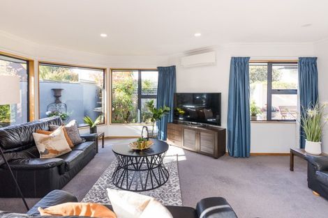 Photo of property in 449a College Street, Hokowhitu, Palmerston North, 4410