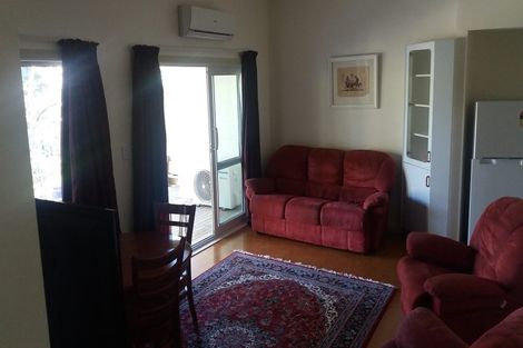 Photo of property in 5 Saddleback Rise, Murrays Bay, Auckland, 0630