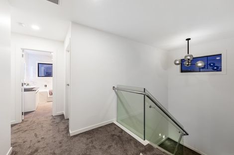 Photo of property in 4 Ahorangi Road, Silverdale, 0932