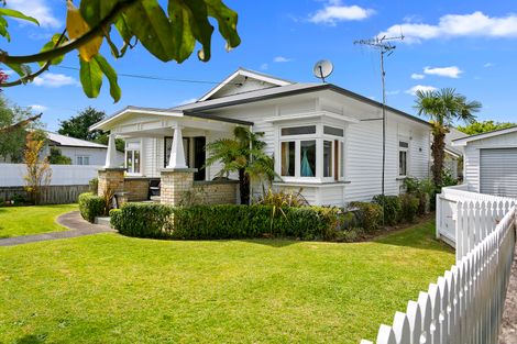 Photo of property in 21 Williams Street, Cambridge, 3434