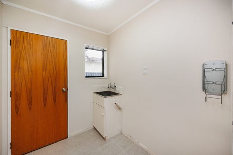 Photo of property in 5 Leander Place, Milson, Palmerston North, 4414