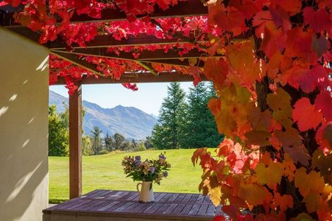Photo of property in 355 Ballantyne Road, Wanaka, 9382