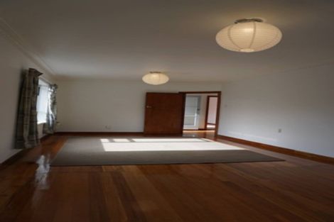 Photo of property in 21 James Street, Redcliffs, Christchurch, 8081