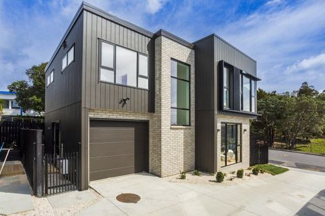 Photo of property in 10a Agathis Avenue, Mairangi Bay, Auckland, 0630