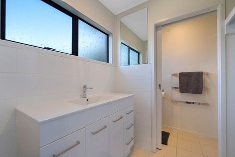 Photo of property in 14/85 Edmonton Road, Henderson, Auckland, 0612
