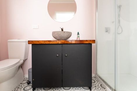 Photo of property in 19 Tunarau Street, Raglan, 3225