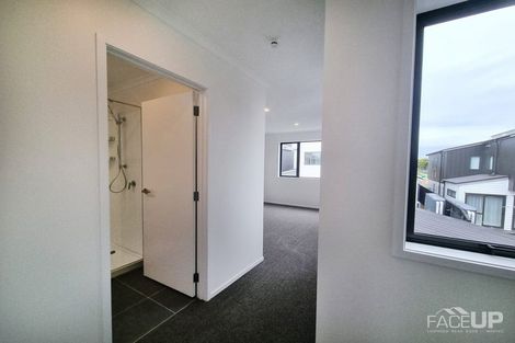 Photo of property in 5 Jagoda Road, Westgate, Auckland, 0614