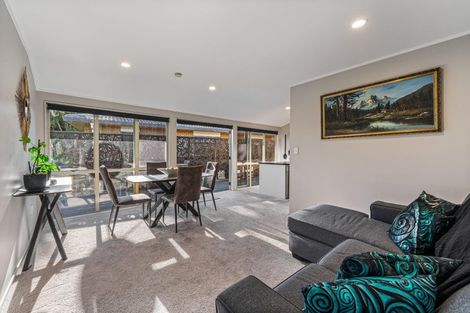 Photo of property in 129b Parrs Cross Road, Glen Eden, Auckland, 0612