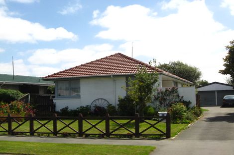Photo of property in 27 Stanton Crescent, Hoon Hay, Christchurch, 8025