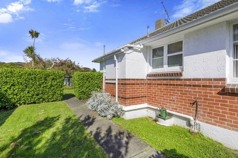 Photo of property in 2/756 Fergusson Drive, Elderslea, Upper Hutt, 5018