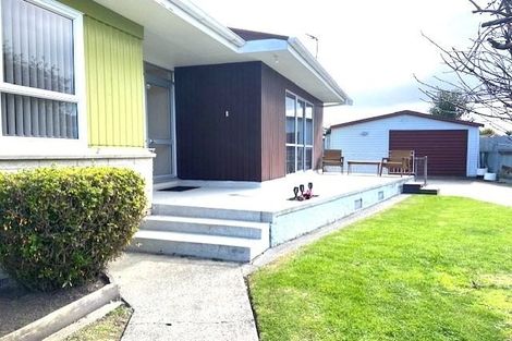 Photo of property in 4 Myers Place, Tamatea, Napier, 4112