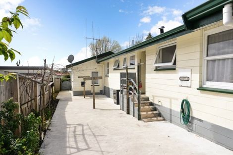 Photo of property in 4 Russleigh Drive, Dinsdale, Hamilton, 3204