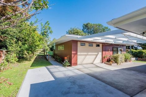 Photo of property in 67 Nimmo Avenue East, Waikanae, 5036