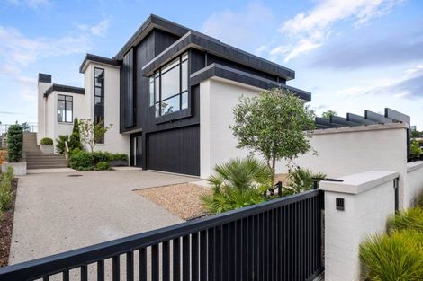 Photo of property in 14 Third Fairway Place, Albany, Auckland, 0632
