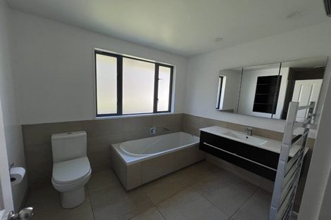 Photo of property in 73 Mcdonnell Road, Arrowtown, 9302