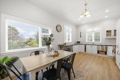 Photo of property in 1 Dover Street, Island Bay, Wellington, 6023