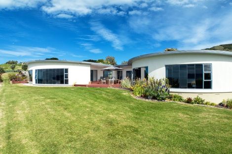 Photo of property in 225 Mahia East Coast Road, Mahia, 4198