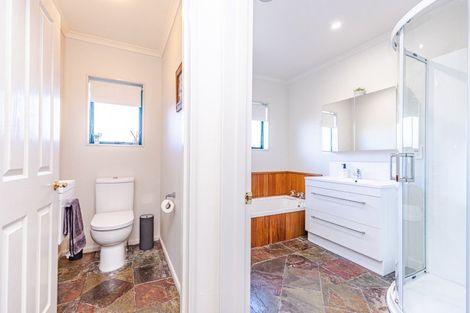 Photo of property in 16 Kelsi Street, Tawhero, Whanganui, 4501