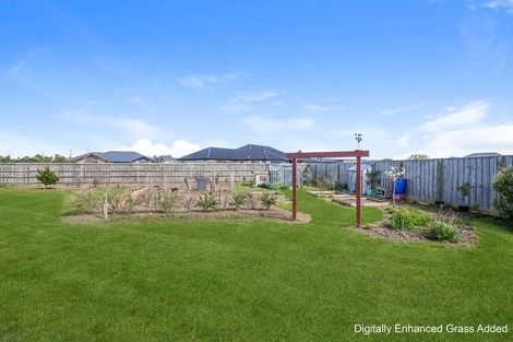 Photo of property in 5 Fantail Avenue, Amberley, 7410