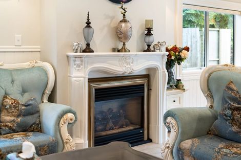 Photo of property in 17 Te Hoe Grove, Pinehill, Auckland, 0632