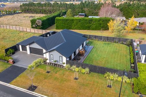 Photo of property in 4 Kingsdowne Drive, West Melton, 7618